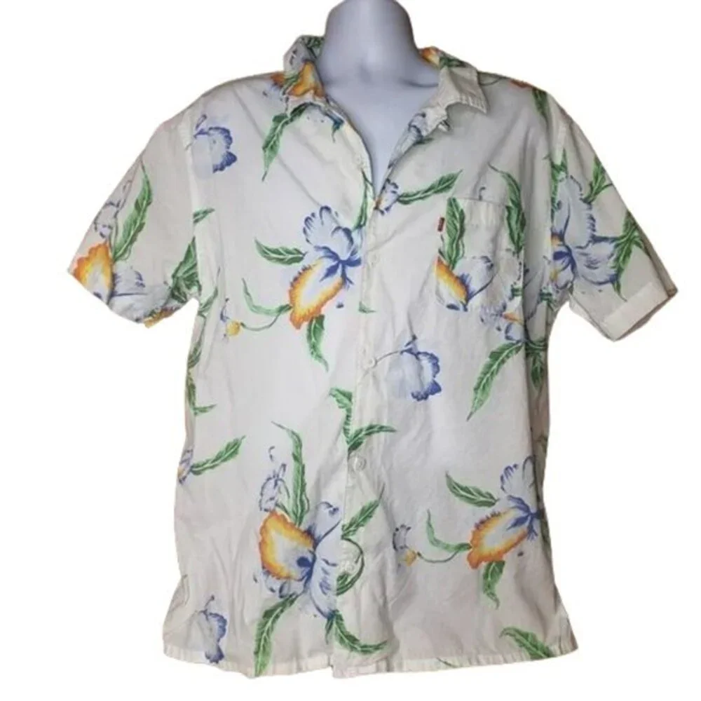 LEVI'S WHITE HAWAIIAN SHORT SLEEVE SHIRT SIZE XXL